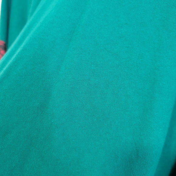 Hollister graphic long sleeve tee emerald rose sleeve vintage tattoo style - Picture 4 of 6